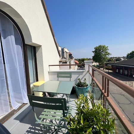 Cosysmartstudio Montigny-le-Bretonneux Dış mekan fotoğraf